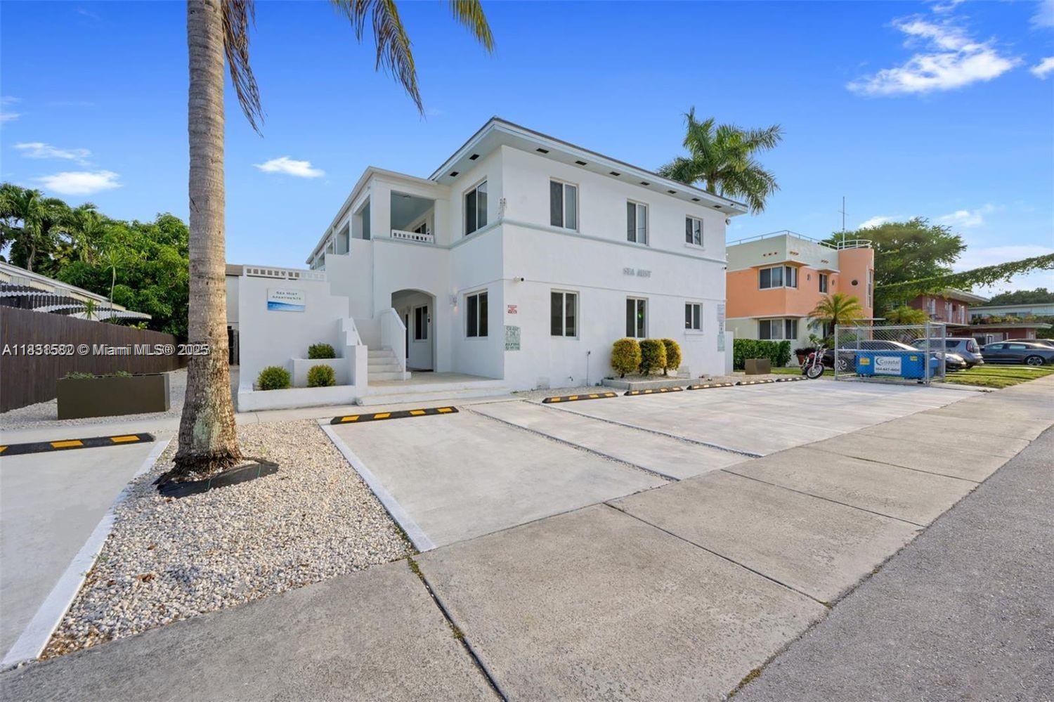 550 NE 82nd Ter # 3