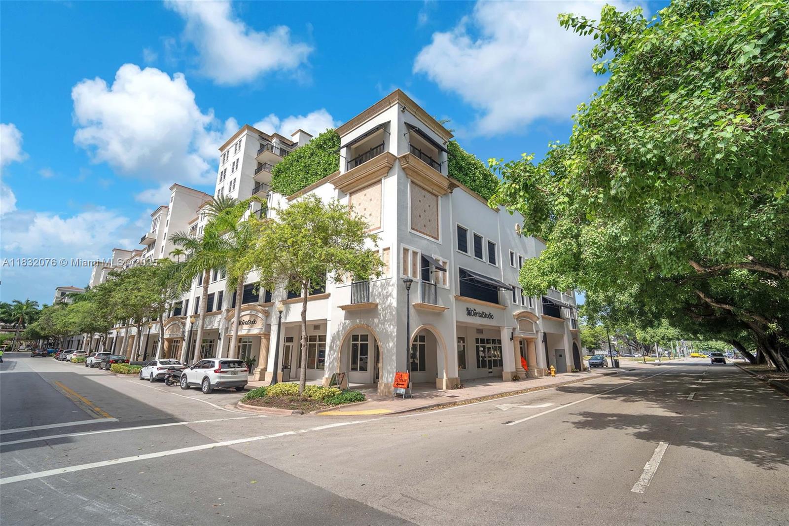 4100 Salzedo St # 519