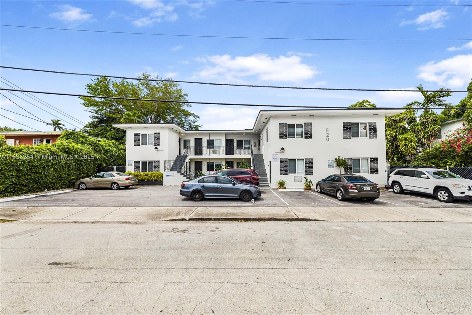 520 NE 82nd Ter # 5