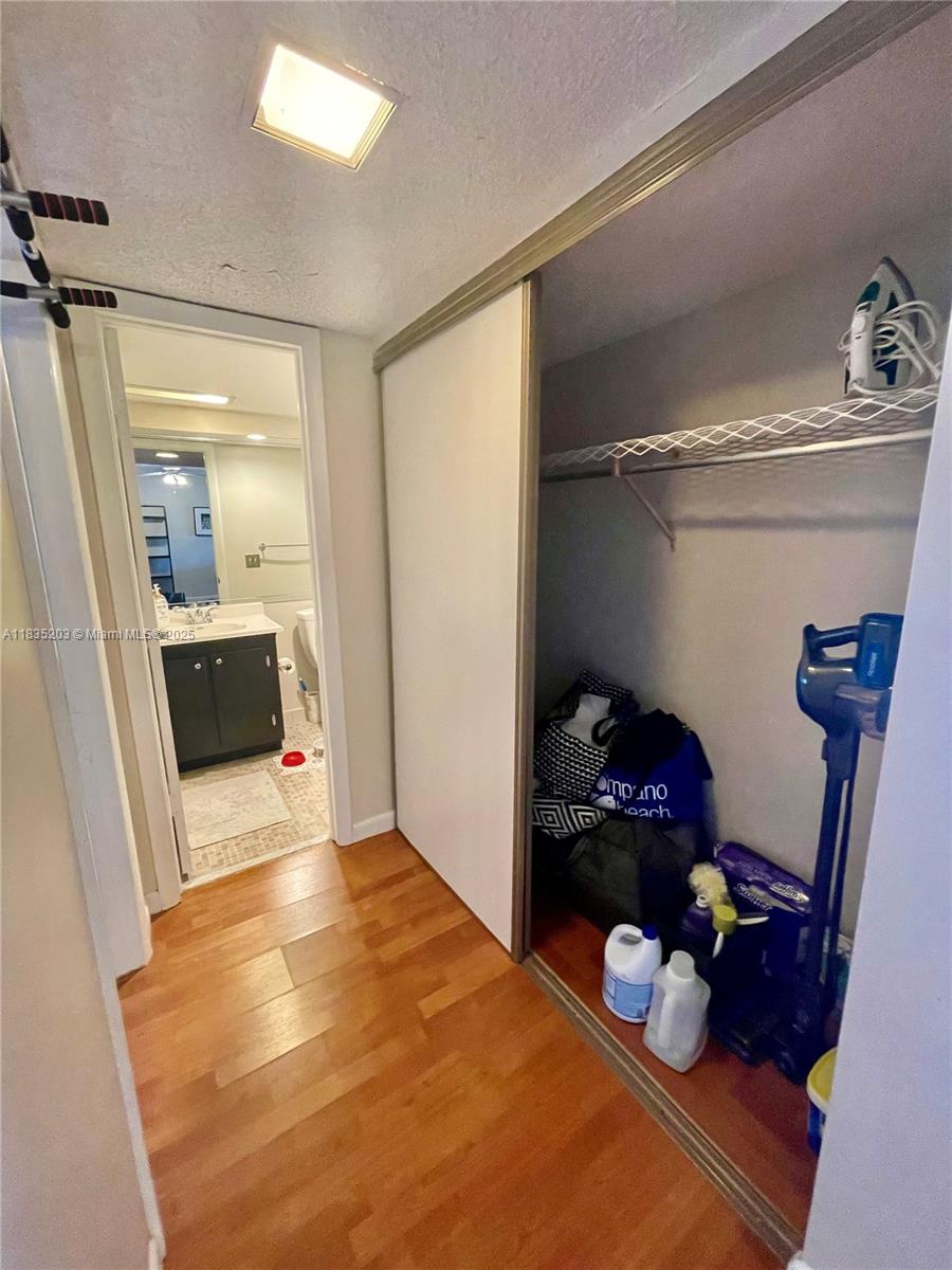 2312 S Cypress Bend Dr # 410