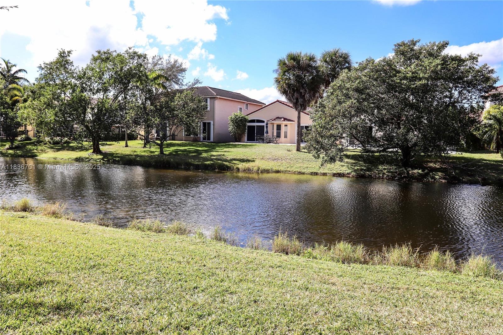5660 NW 120th Ter