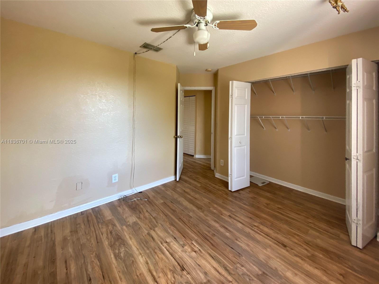 5660 NW 120th Ter