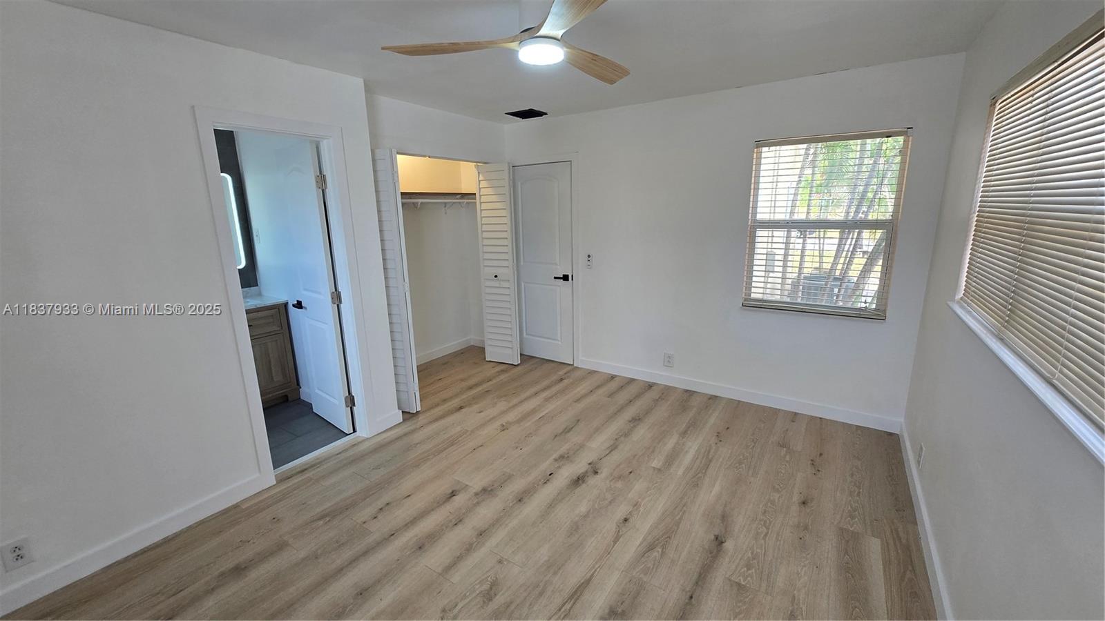 1448 NE 24th Ct