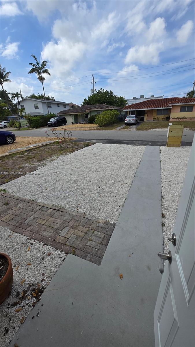 1448 NE 24th Ct
