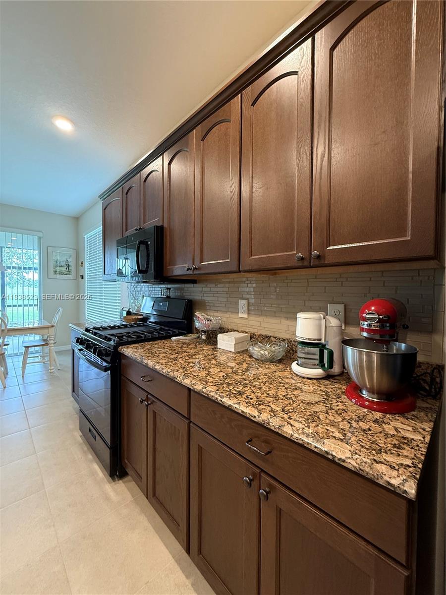 4546 Shenandoah River Trail