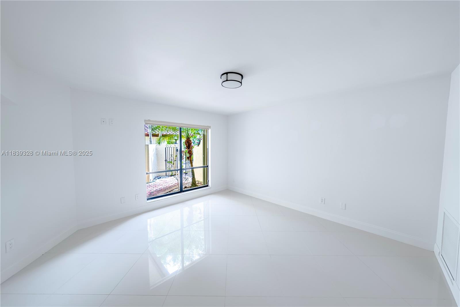 22599 W Esplanada Cir W # 22599