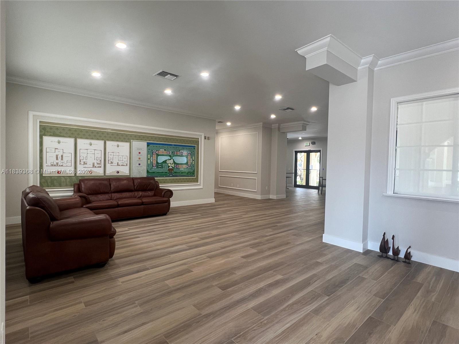 2640 S University Dr # 320