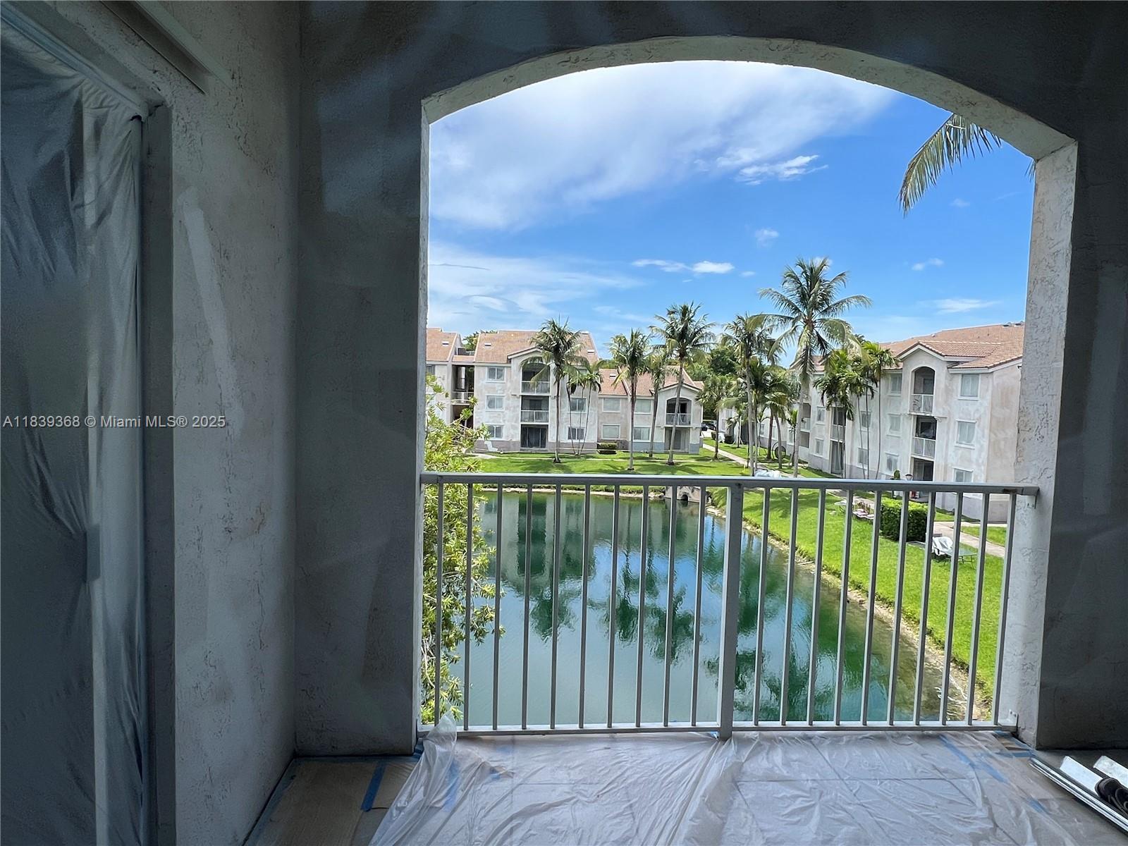 2640 S University Dr # 320