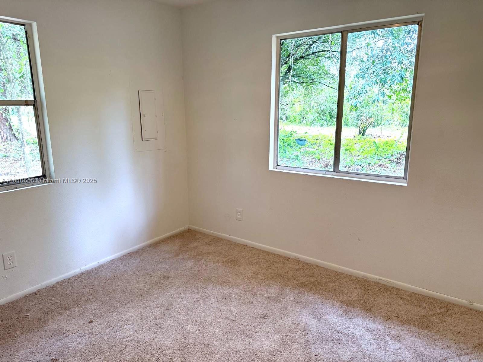 5251 Pioneer 15th st