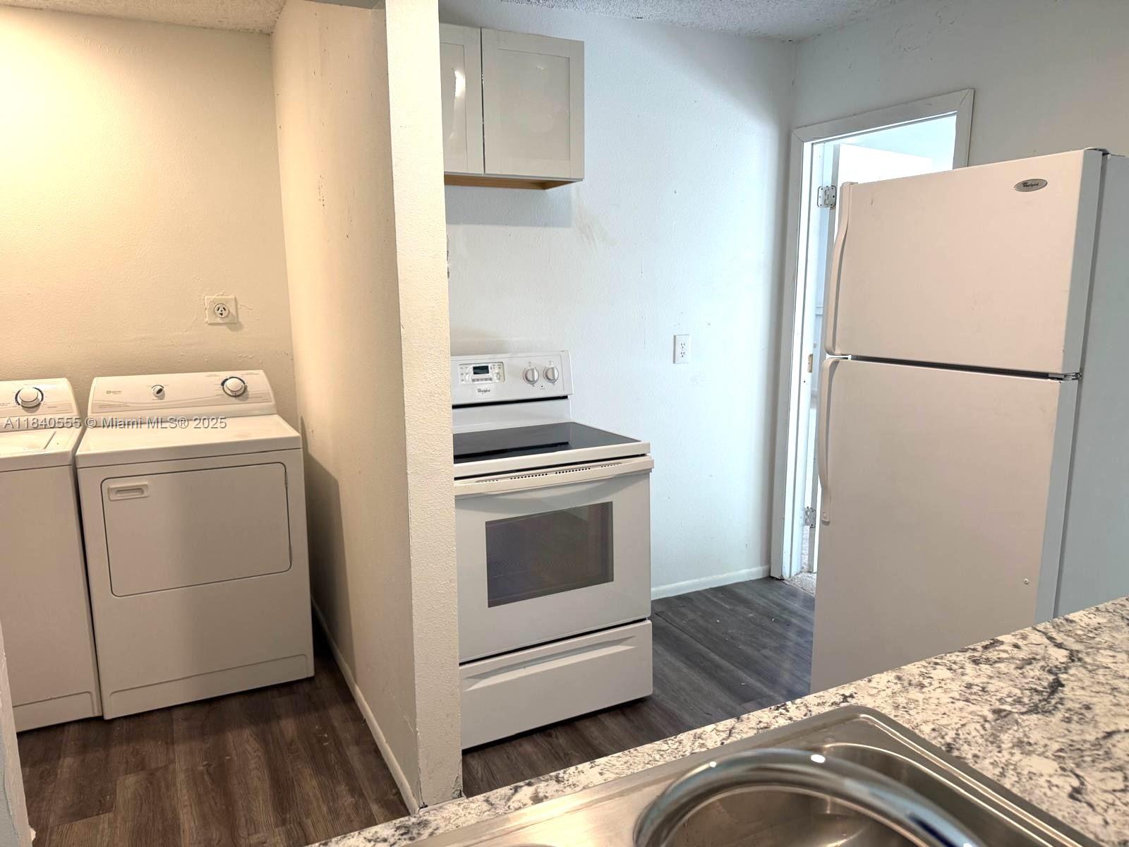 5251 Pioneer 15th st