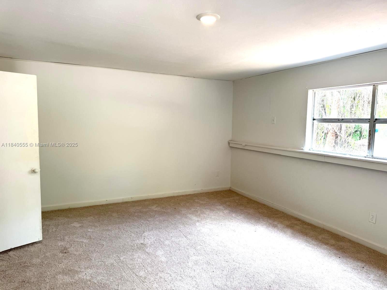 5251 Pioneer 15th st