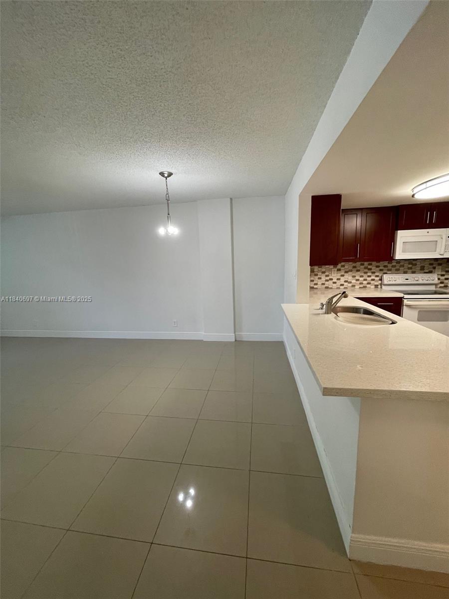 9001 SW 77th Ave # C105