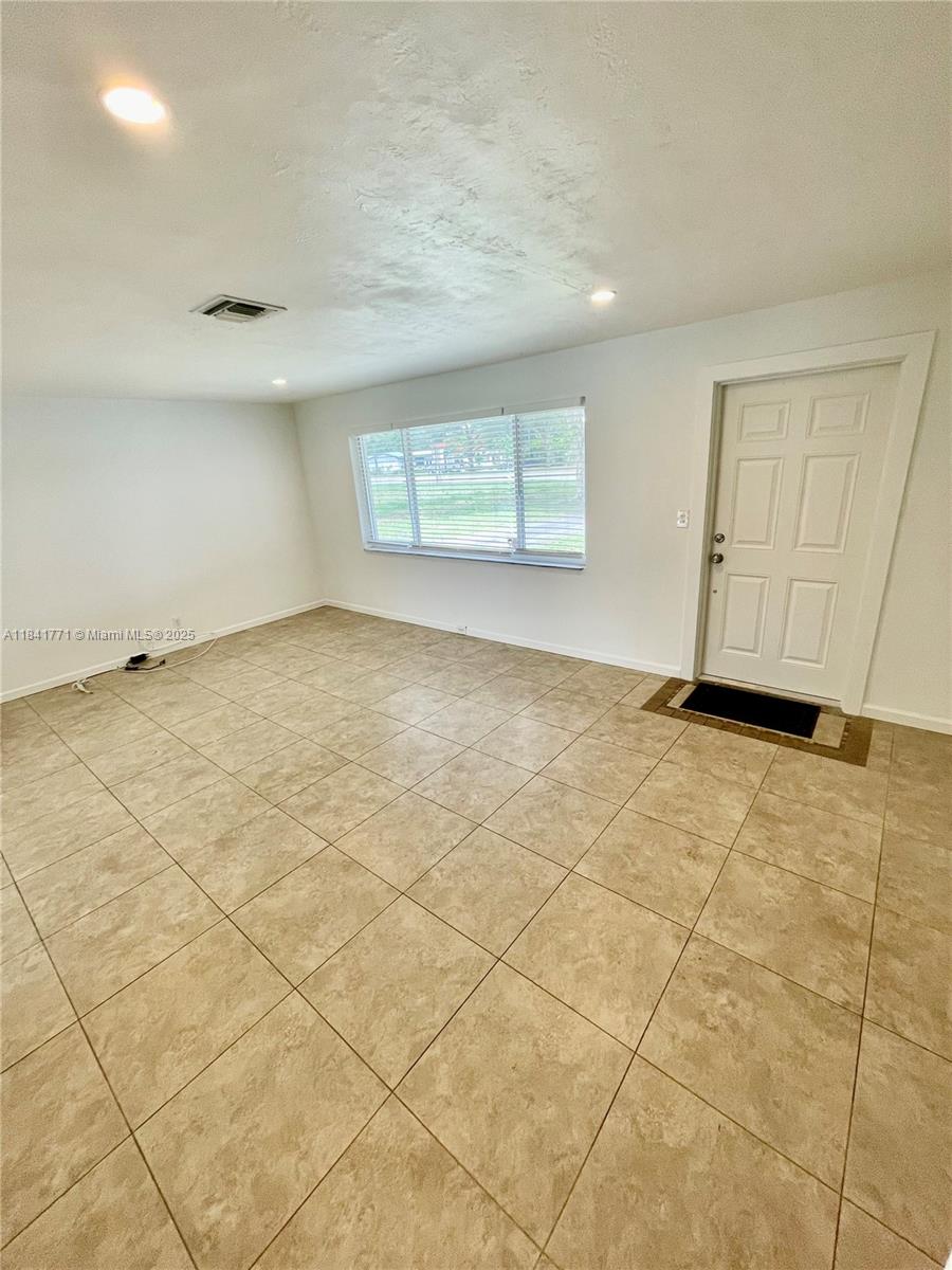 4430 W Broward Blvd