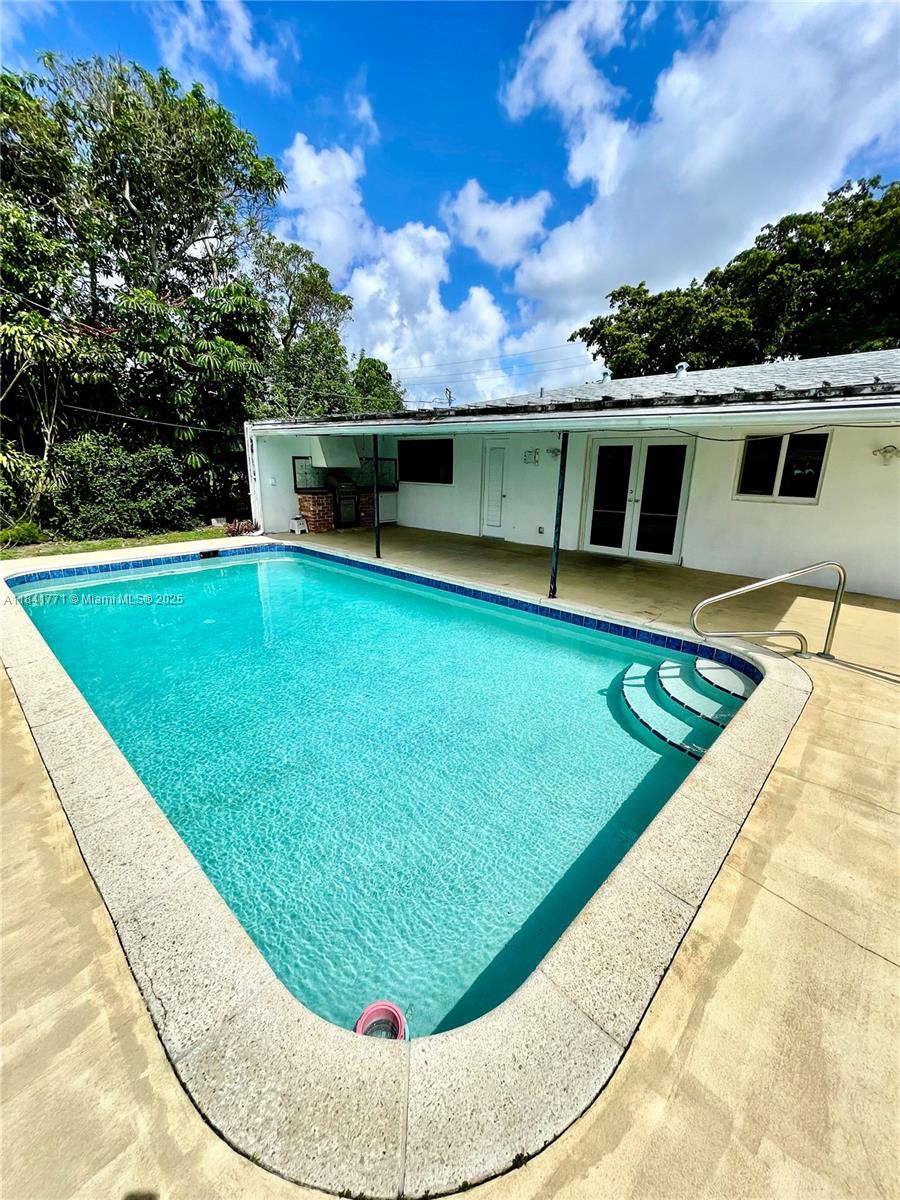 4430 W Broward Blvd