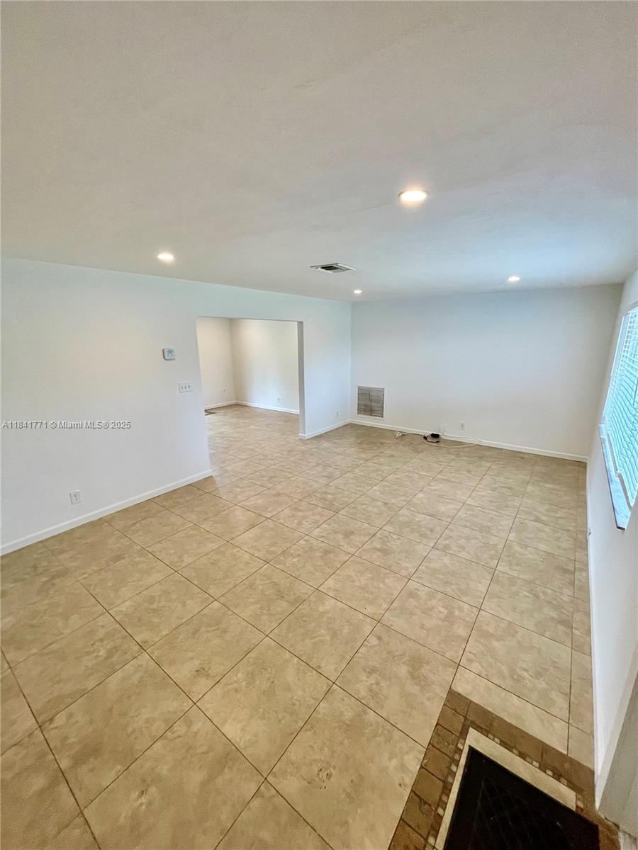 4430 W Broward Blvd