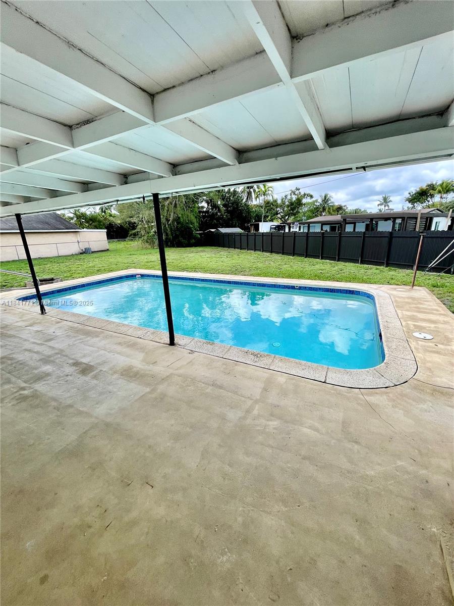 4430 W Broward Blvd