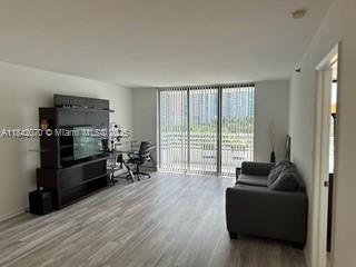 3300 NE 192nd St # 714