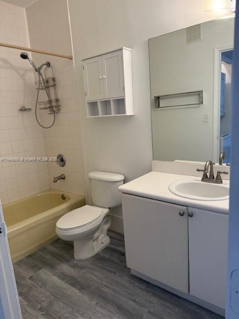 7130 NW 177th St # 8 Unit: 103-8