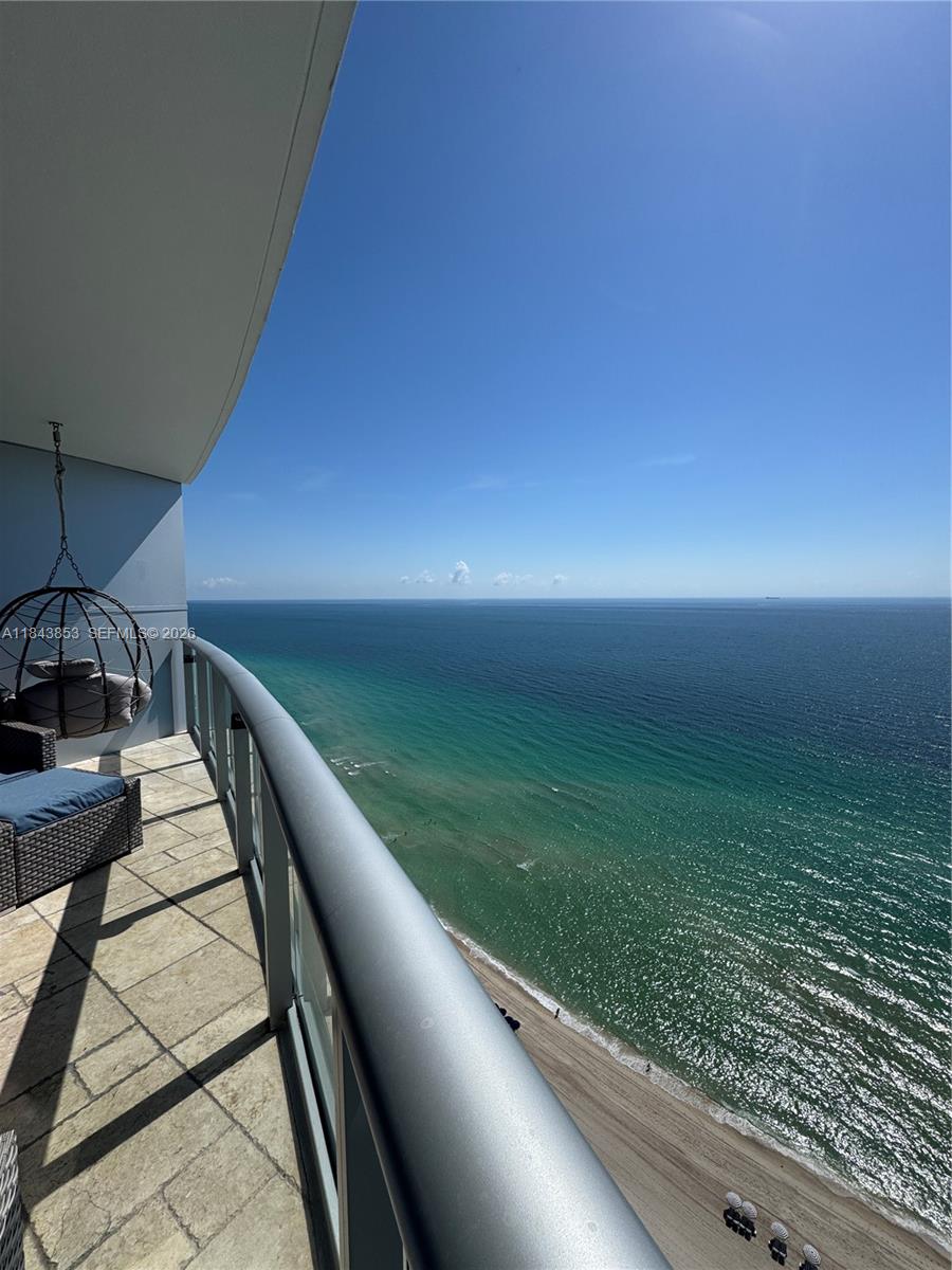 17001 Collins Ave # 3005