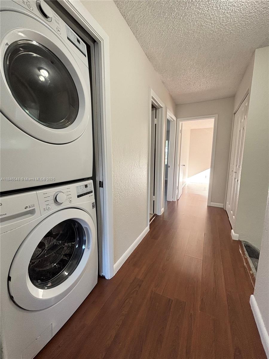 1399 Sussex Dr