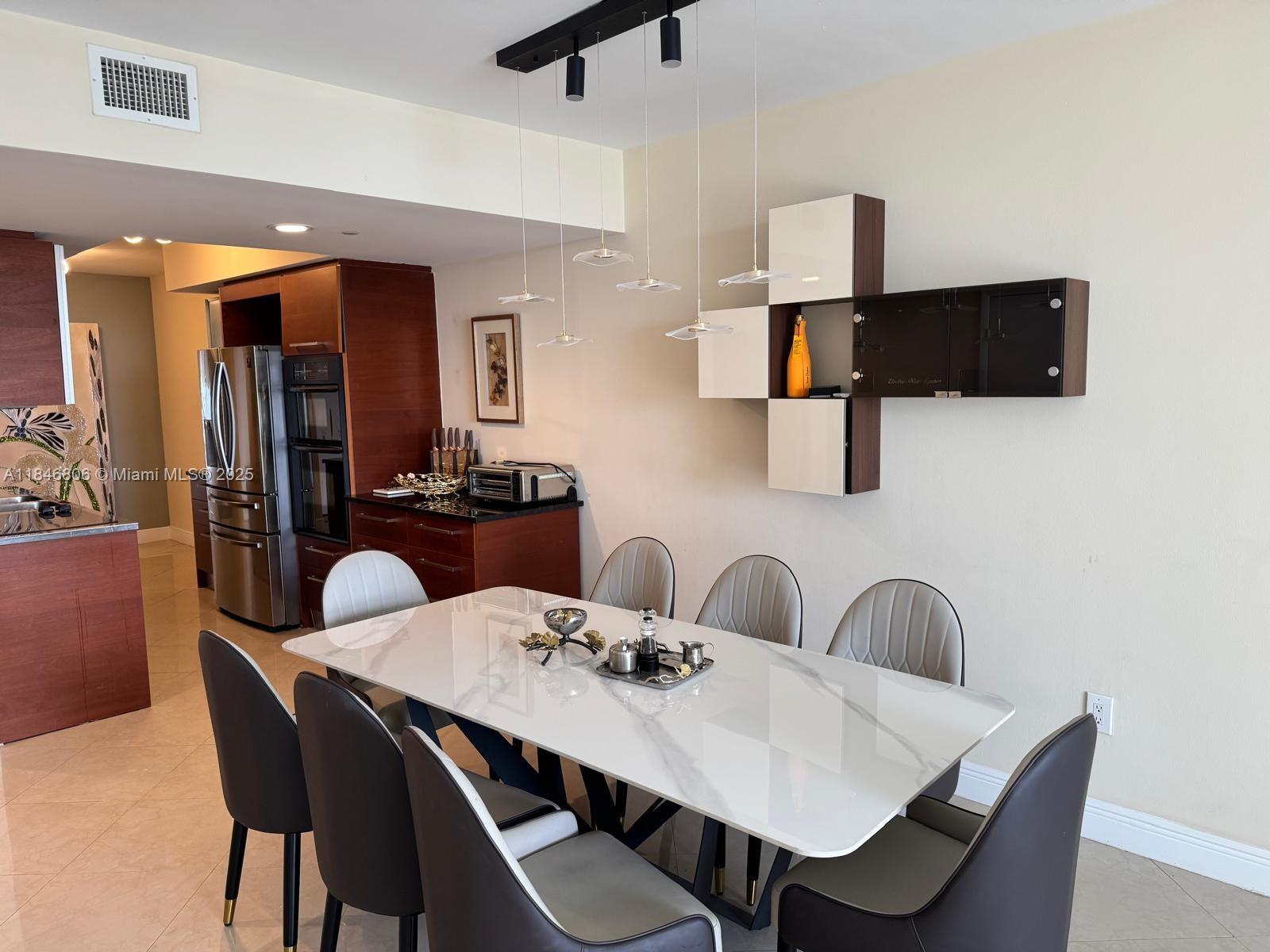 1850 S Ocean Dr # 3208