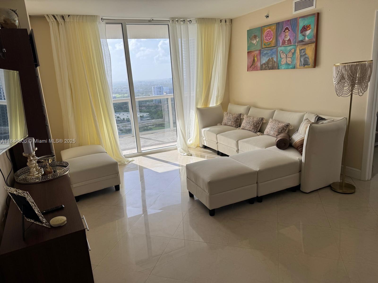 1850 S Ocean Dr # 3208