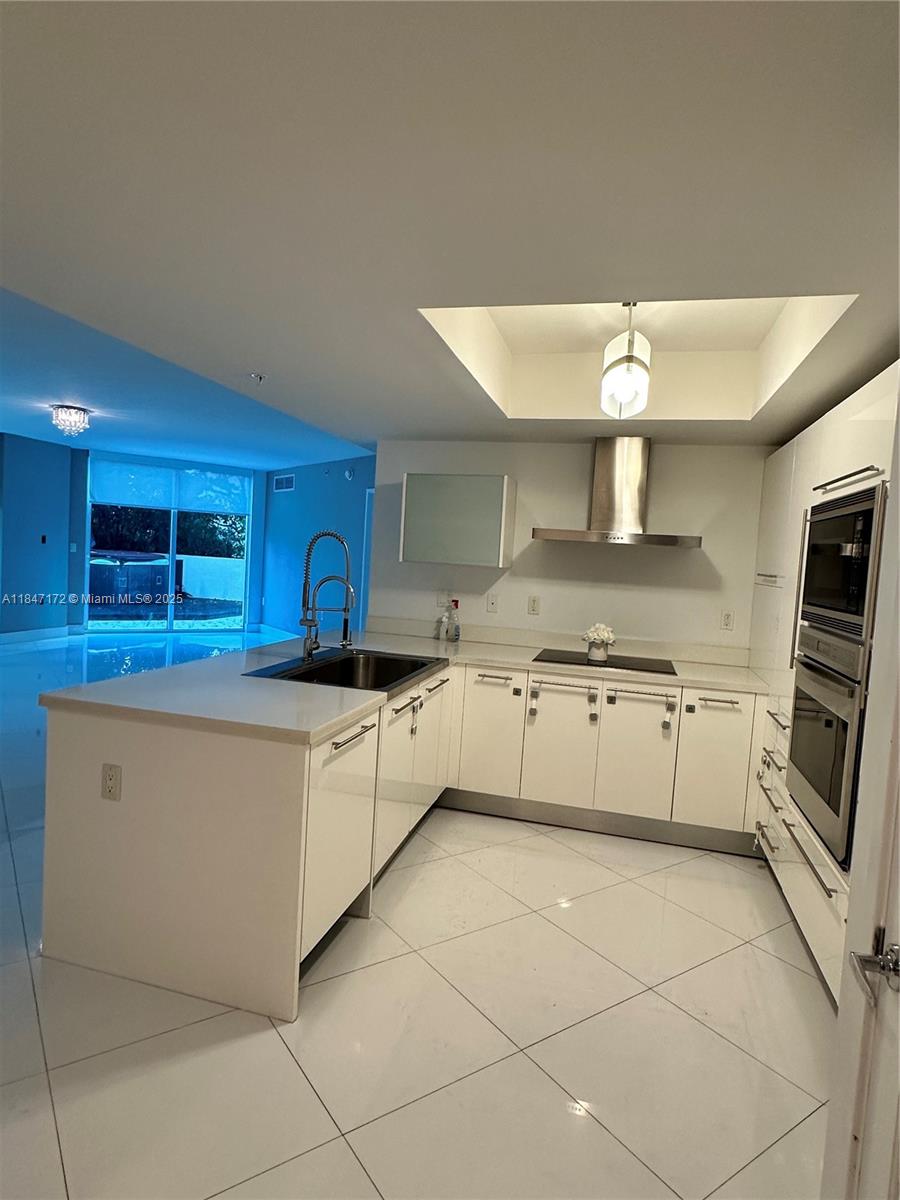 200 Sunny Isles Blvd # 501 Unit: 2-501