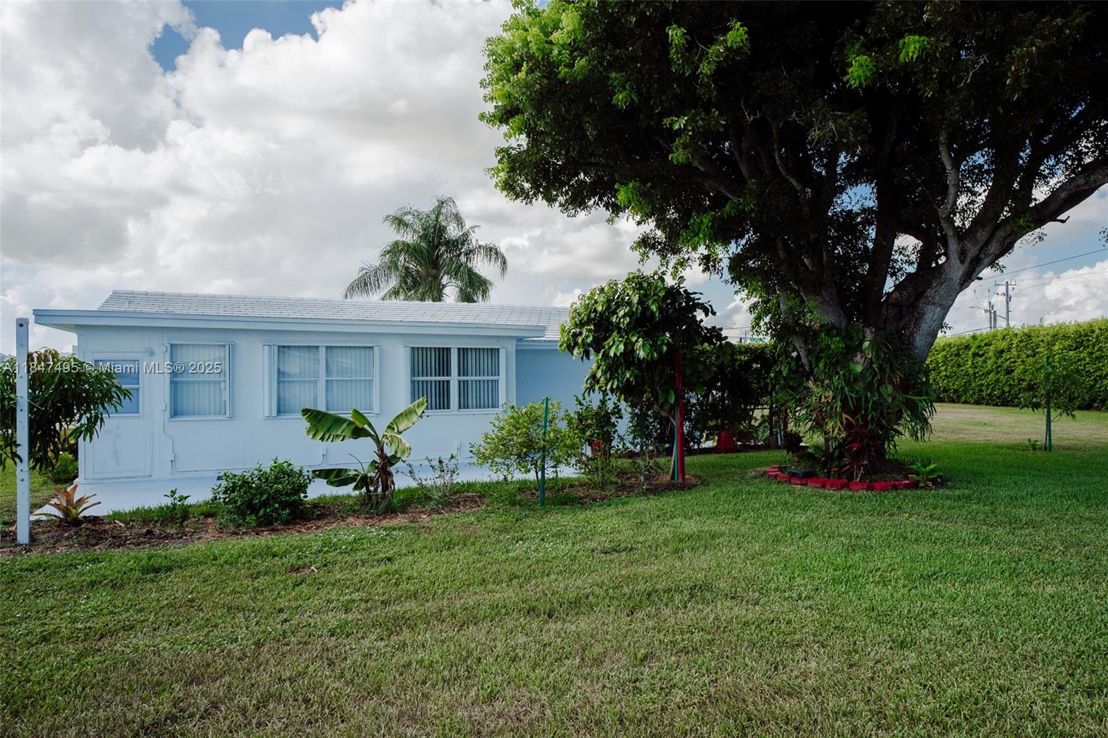 2401 SW 11th Ave