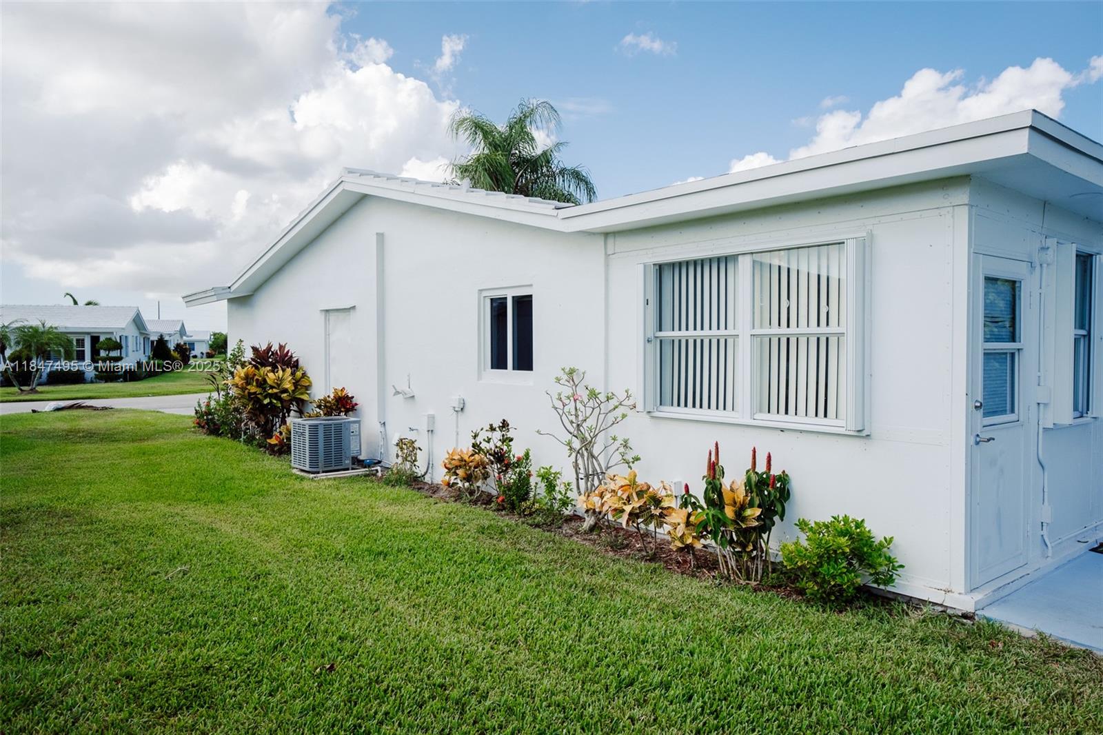 2401 SW 11th Ave