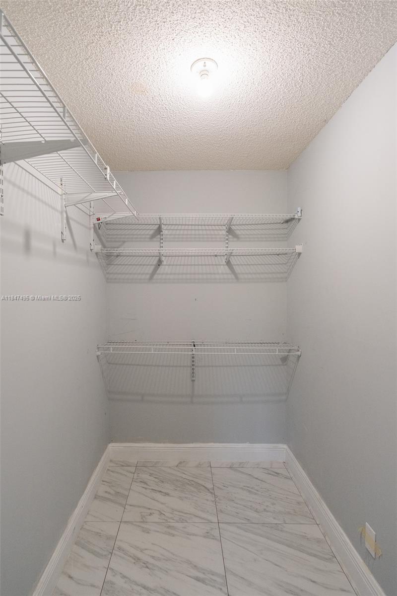 2401 SW 11th Ave