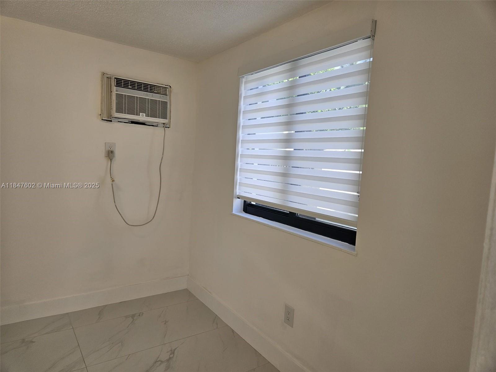 1754 SW 14th Ter # a