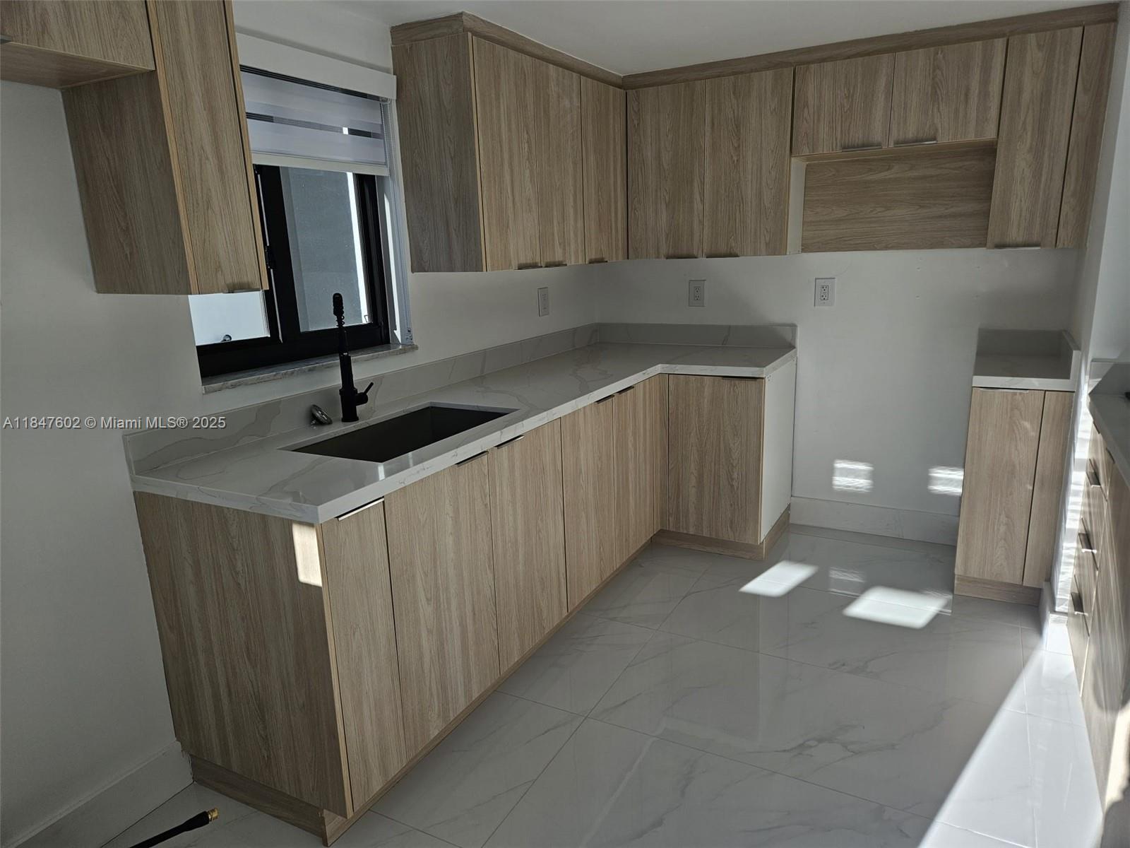 1754 SW 14th Ter # a