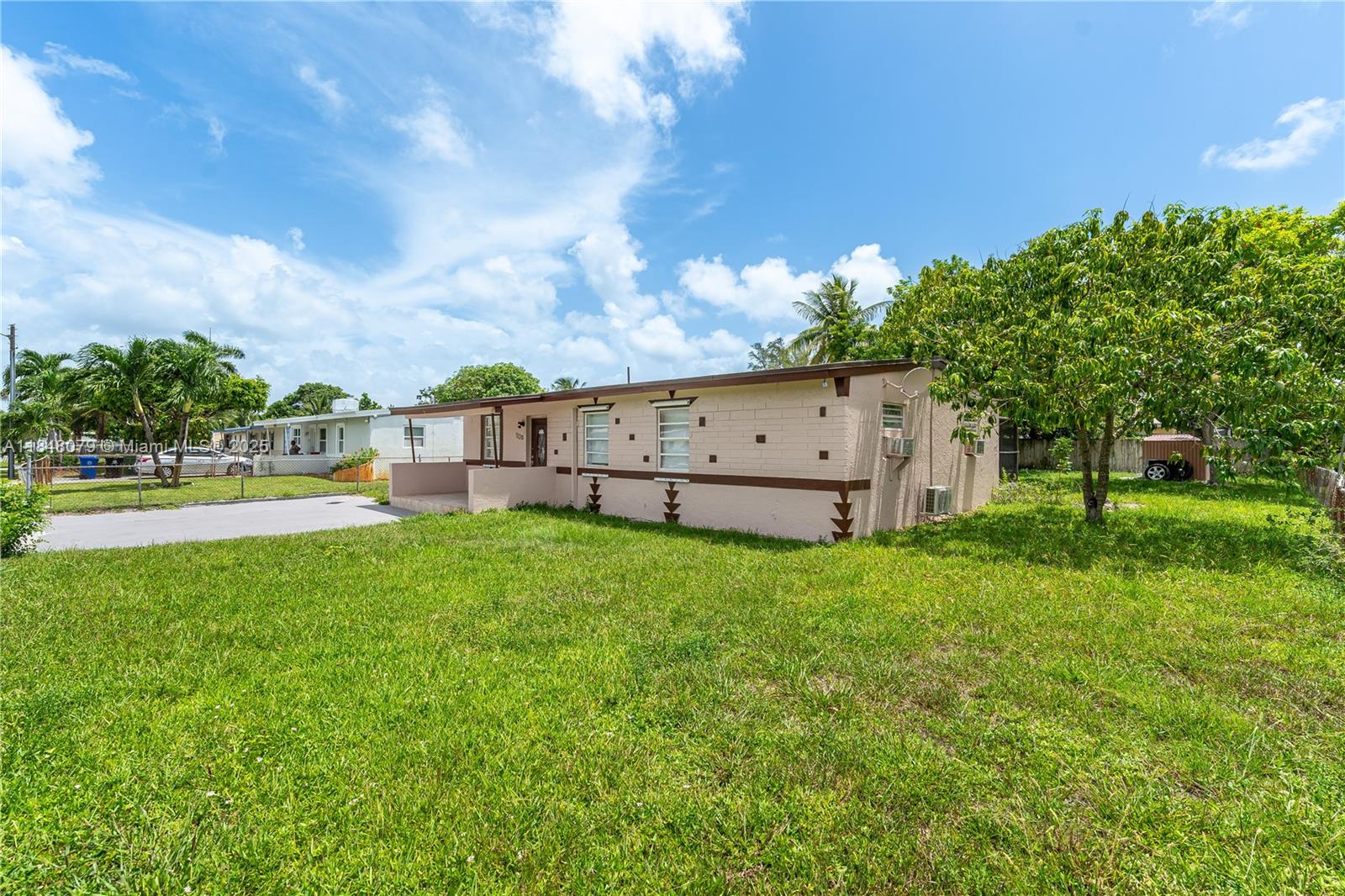 1220 NW 19th Ave