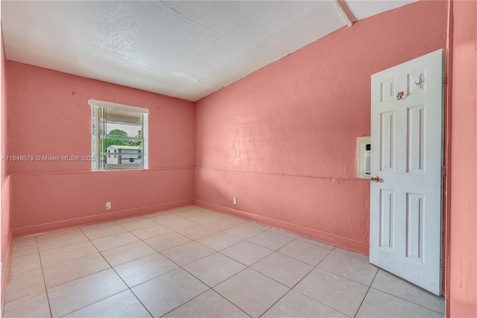 1220 NW 19th Ave