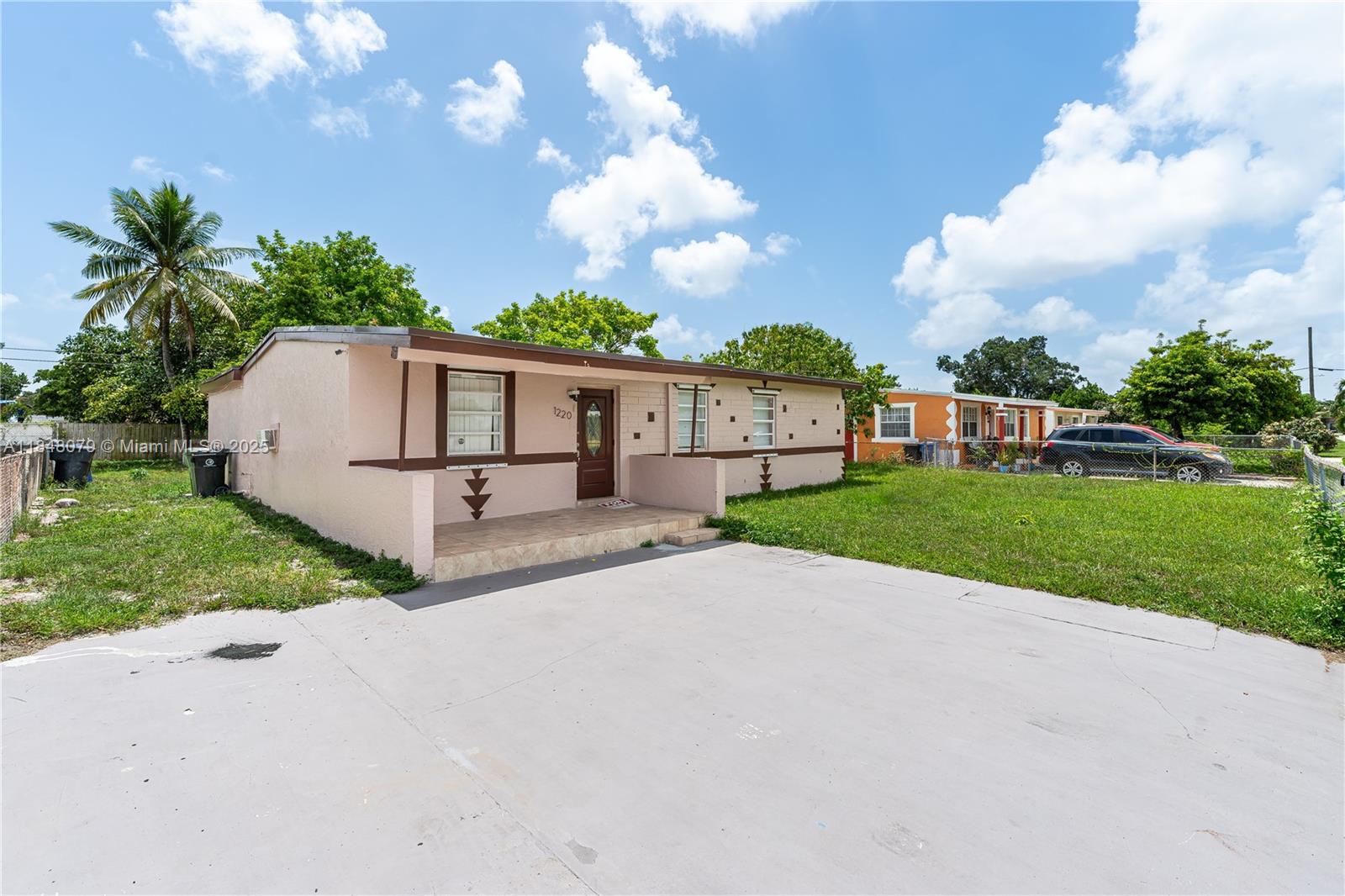 1220 NW 19th Ave