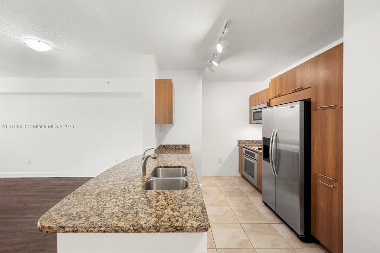 510 NW 84th Ave # 303