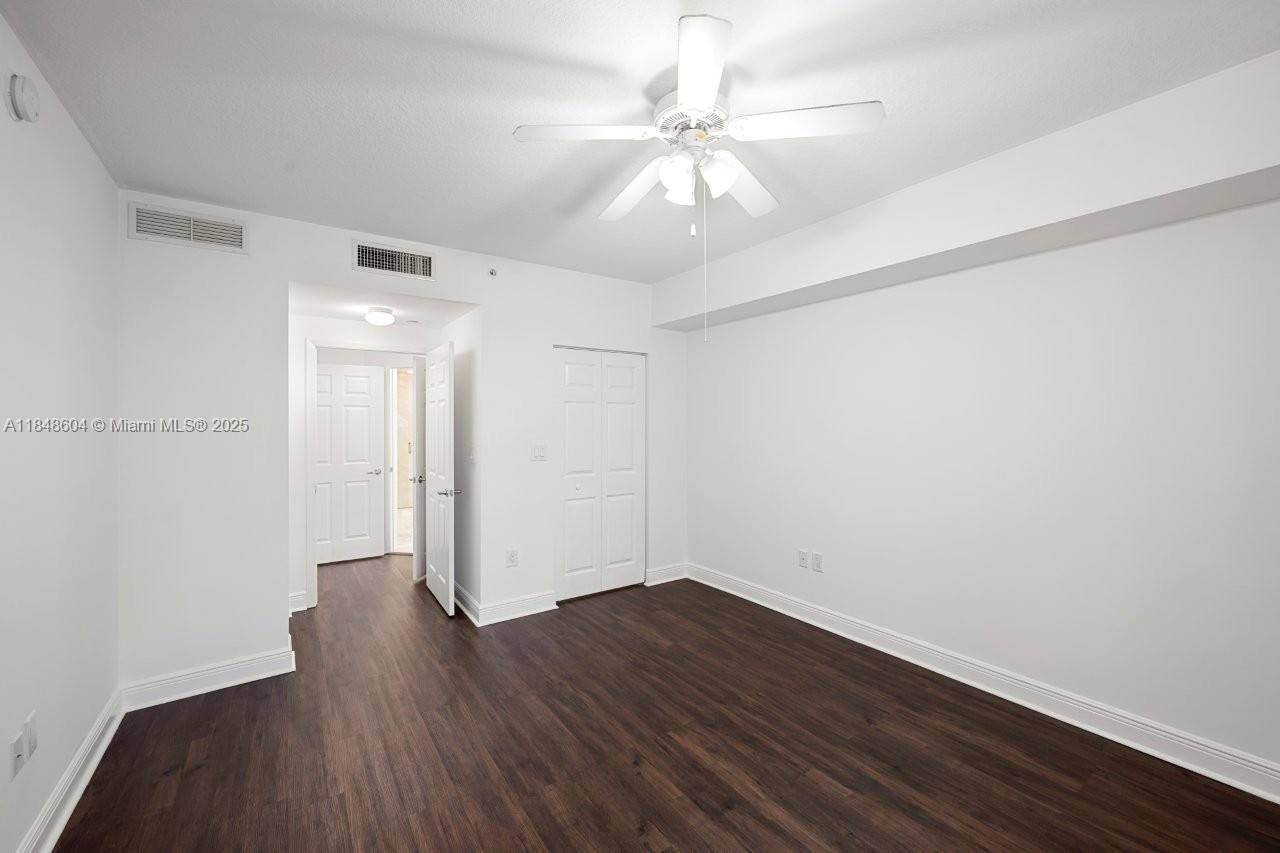 510 NW 84th Ave # 303