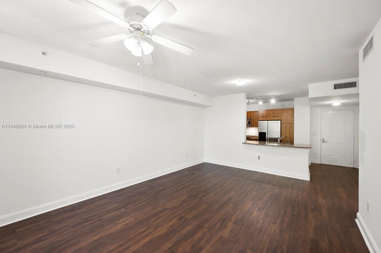 510 NW 84th Ave # 303