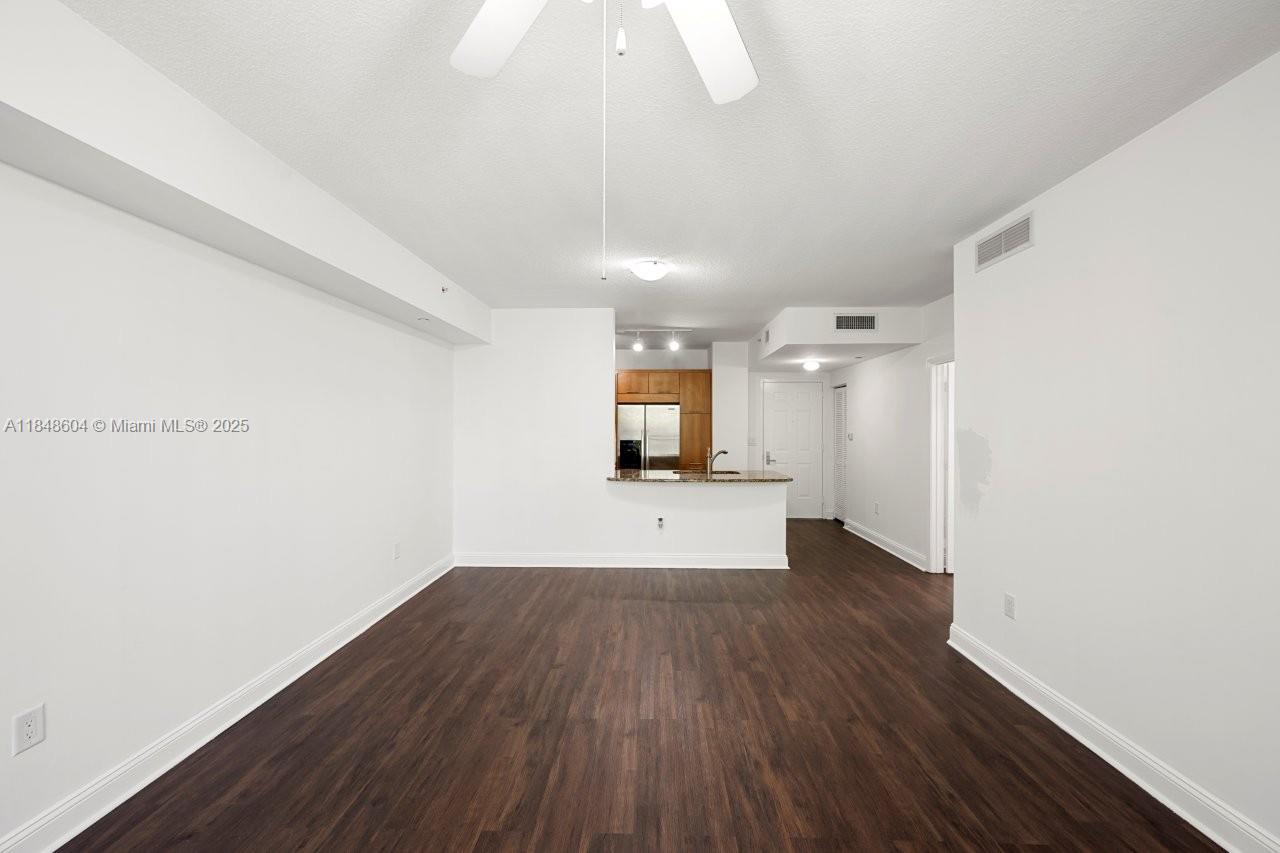 510 NW 84th Ave # 303