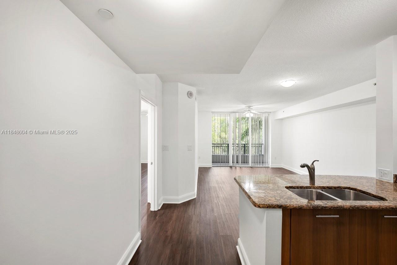 510 NW 84th Ave # 303