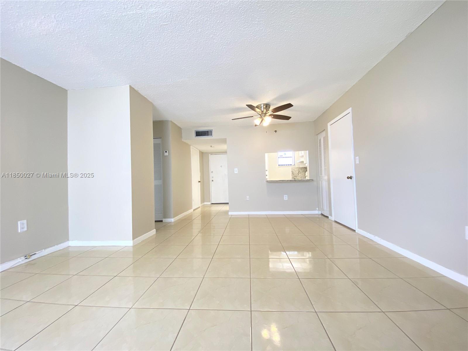 6830 Indian Creek Dr # 6D