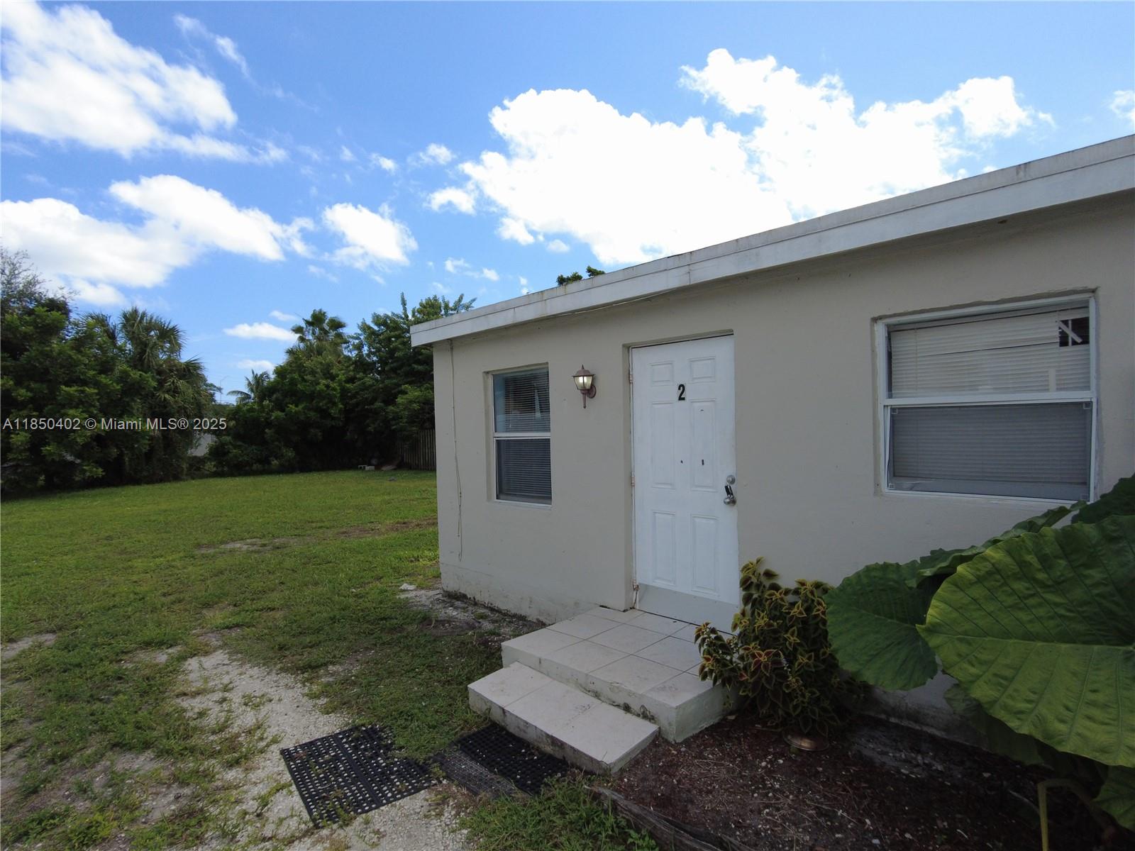 620 NW 16th Ave # 2