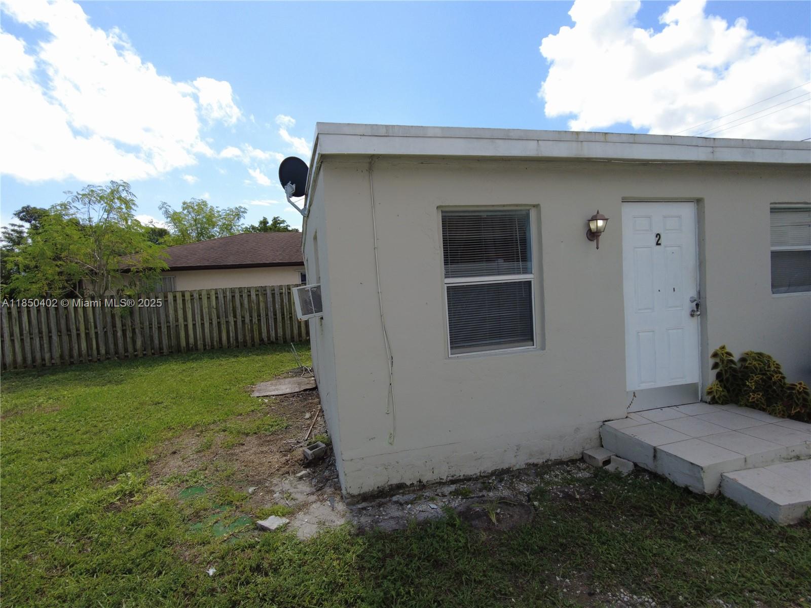 620 NW 16th Ave # 2