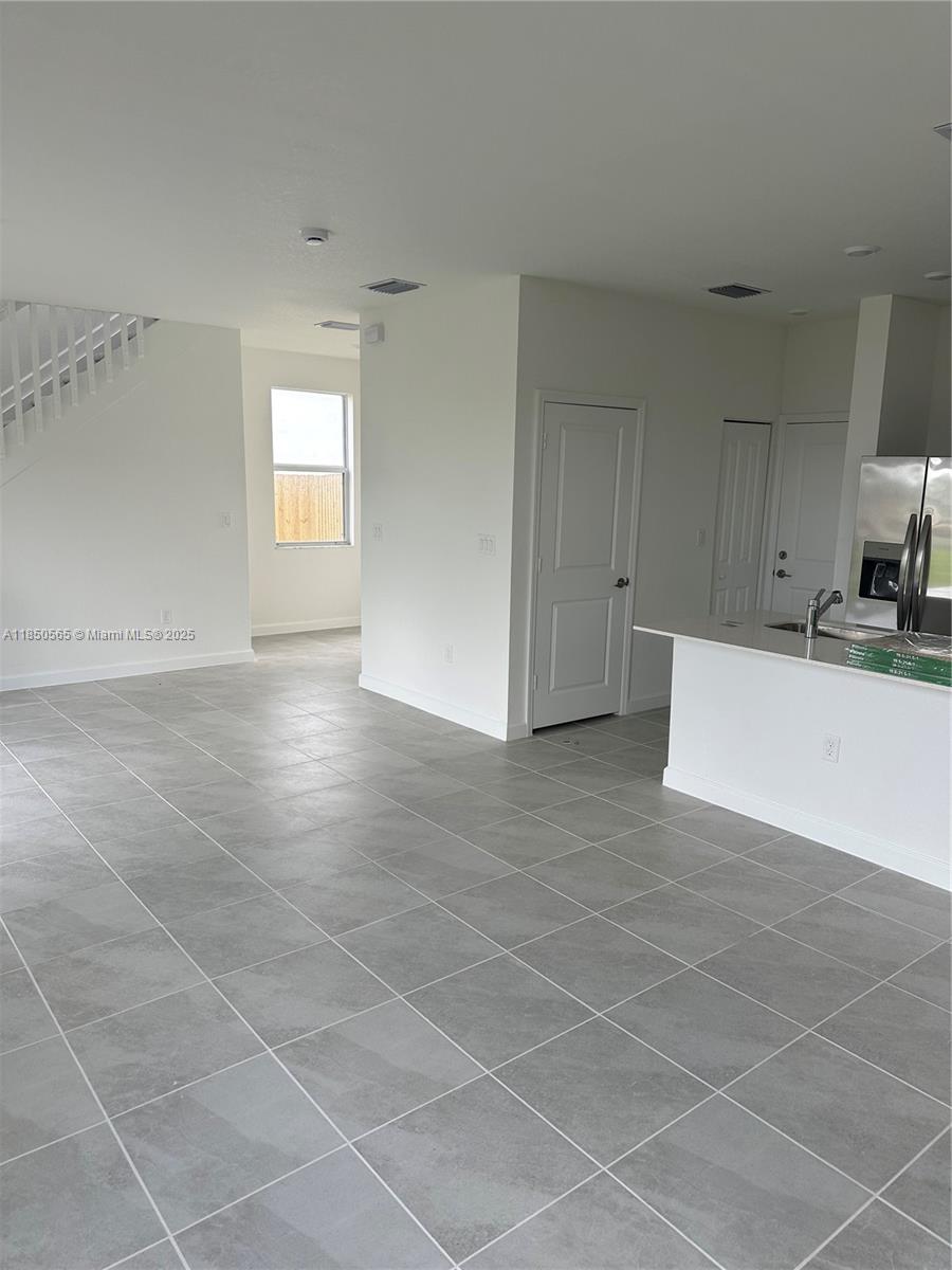 2645 SE 24 CT # 2645