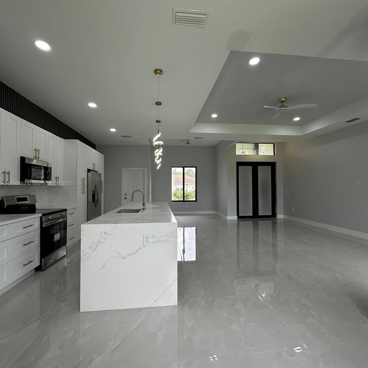 1015 Clark Ave