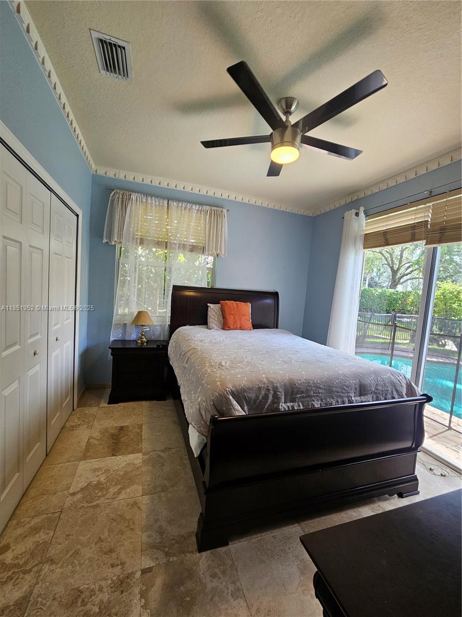 18951 SW 30 Street