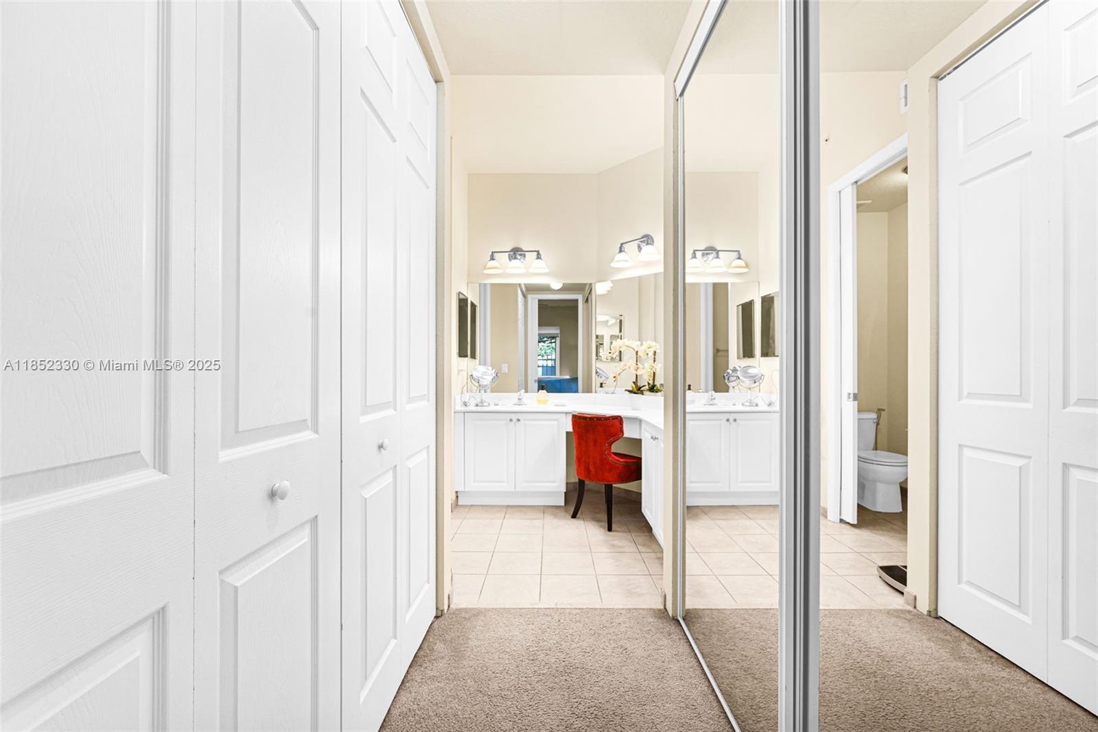 3500 Oaks Clubhouse Dr # 101
