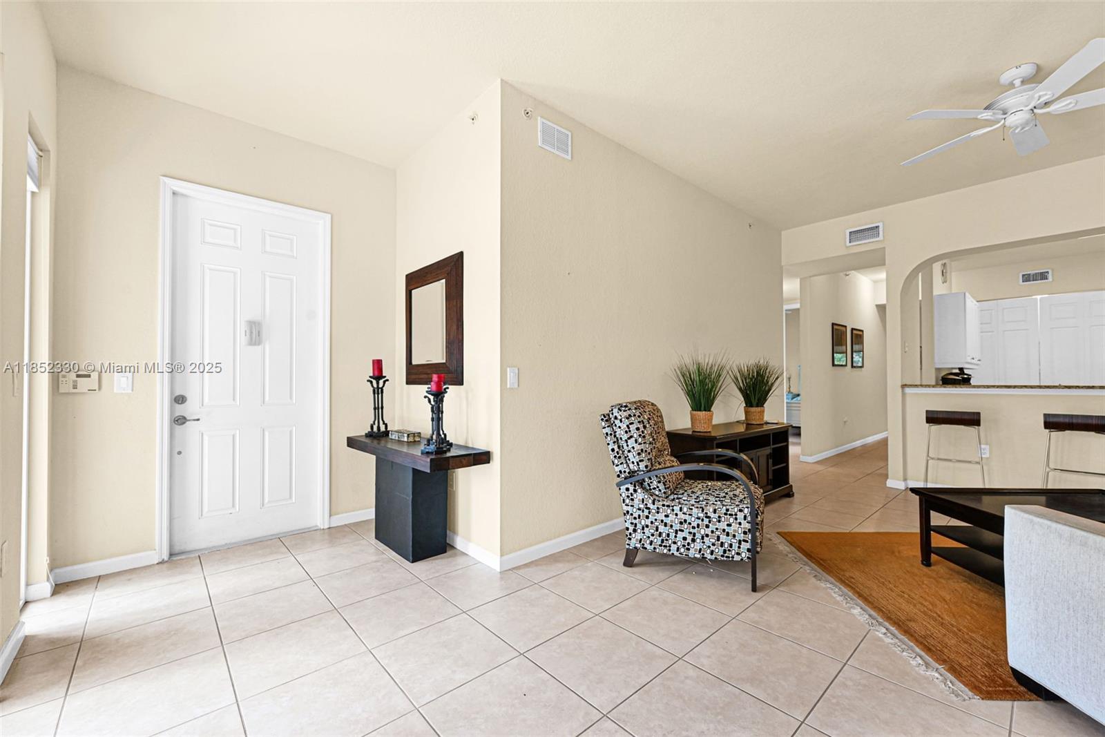 3500 Oaks Clubhouse Dr # 101