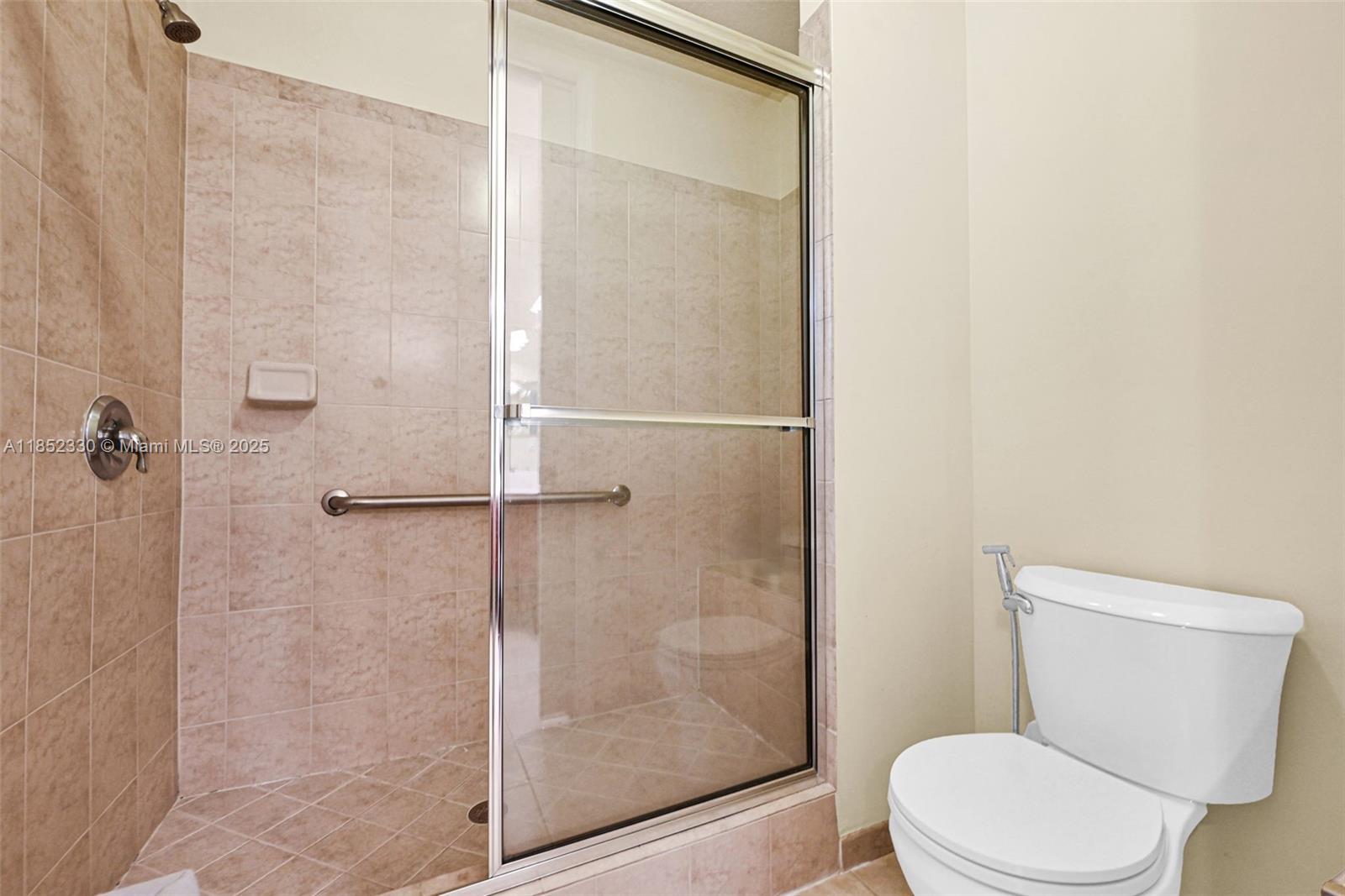 3500 Oaks Clubhouse Dr # 101