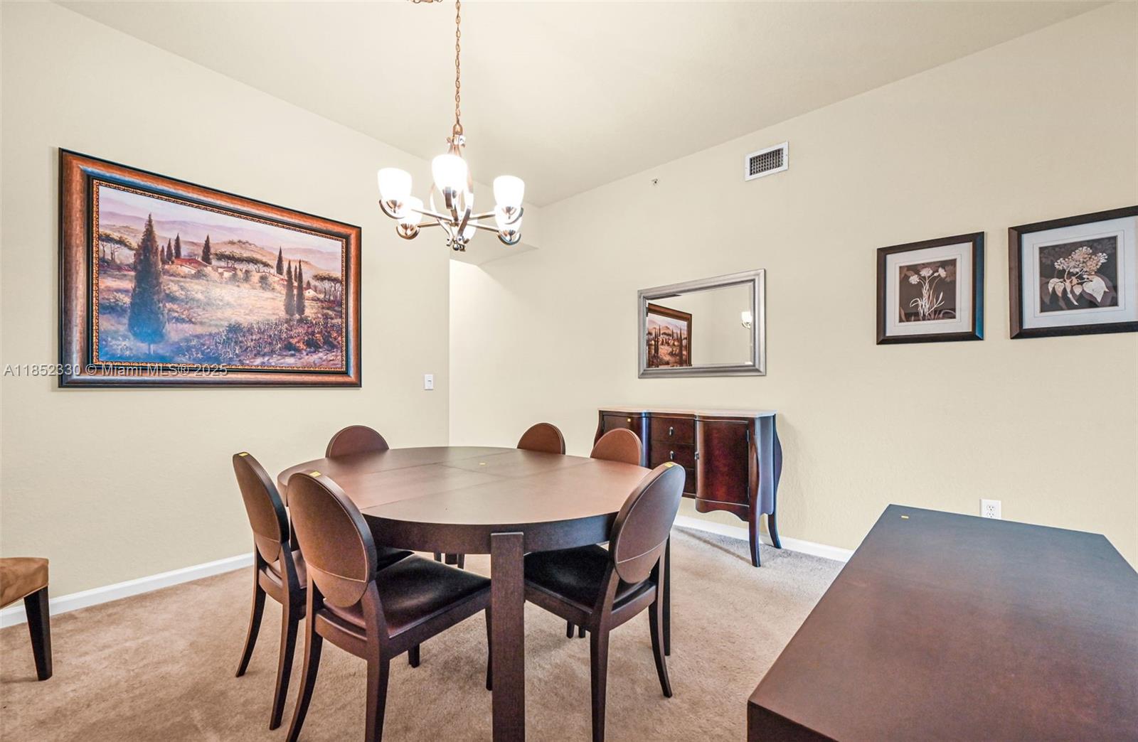 3500 Oaks Clubhouse Dr # 101
